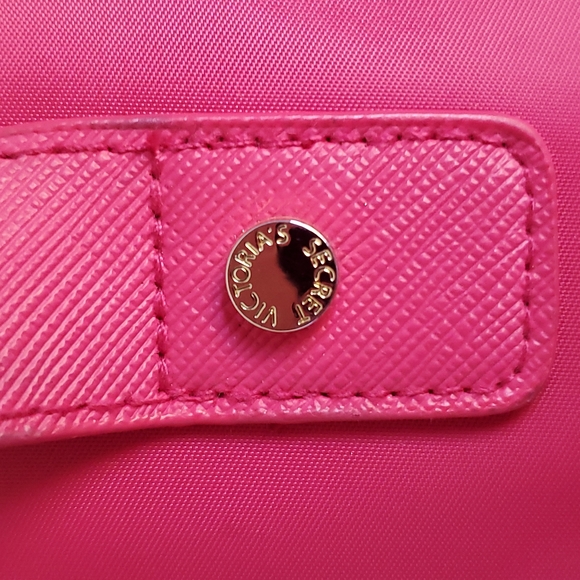 Victoria Secret "The Sexiest On Earth" Pretty Pink Large Vinyl Tote Bag - Picture 3 of 14